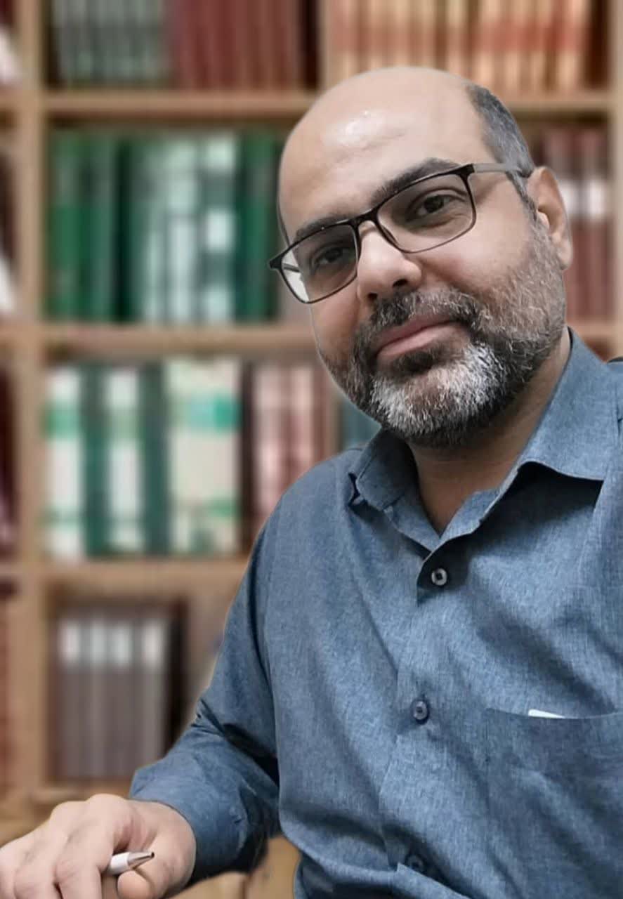 نیما قاسمی روزنامه نگار